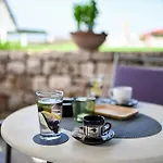 Hresc I 住宿加早餐酒店