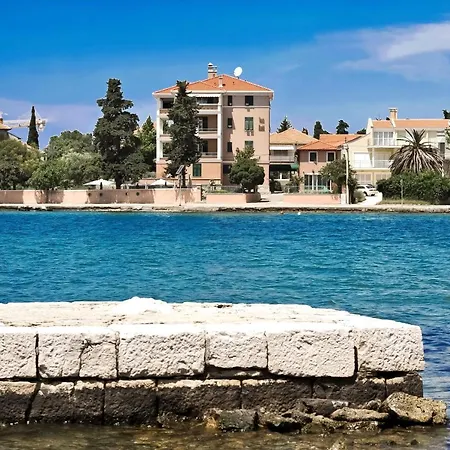 Hresc I Ζαντάρ