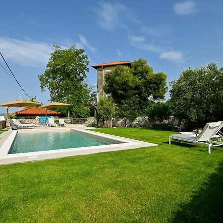 Bed & Breakfast Hresc I 3*